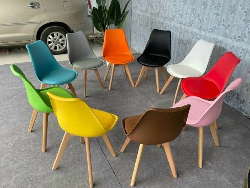 Ghế Eames Chân Gỗ Bọc Đệm 567