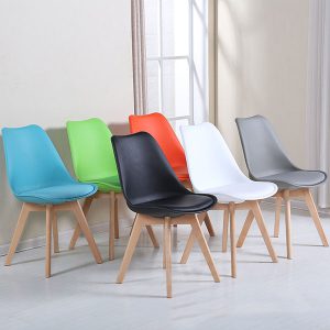 Ghế Eames Chân Gỗ Bọc Đệm 567