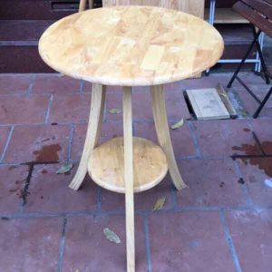 bàn tròn cafe gỗ tự nhiên